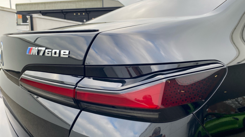 BMW 7 Series M760e xDrive 4dr Auto Saloon